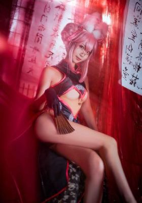欧美明星最新秋冬街拍_欧美成人在线